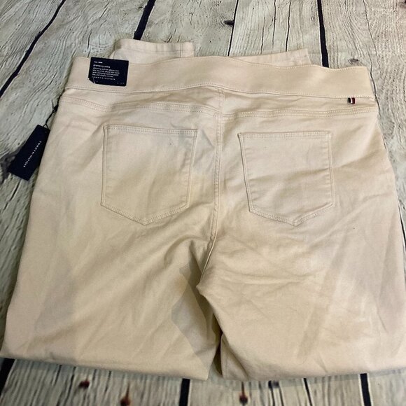 Tommy Hilfiger Gramercy Sateen Pants - Picture 9 of 10